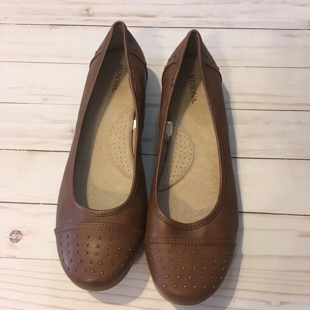 Merona Size 11 Brown Flats w/ Gold Stud Detailing